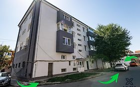 Iggy Luxury Central Apartment